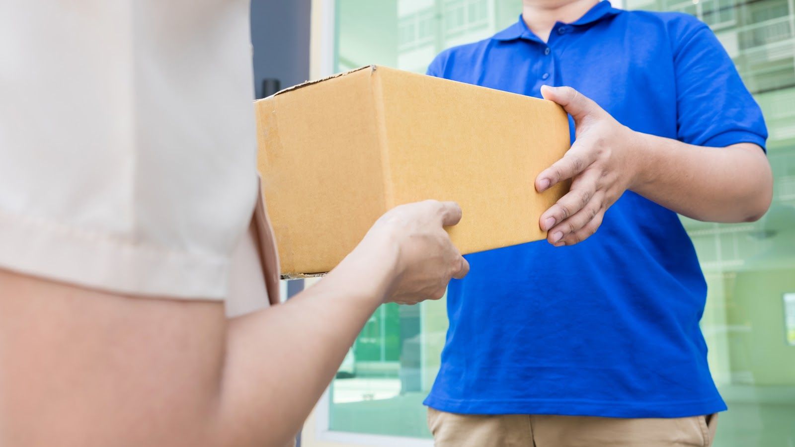Fedex and UPS are top players when it comes to speed of delivery
