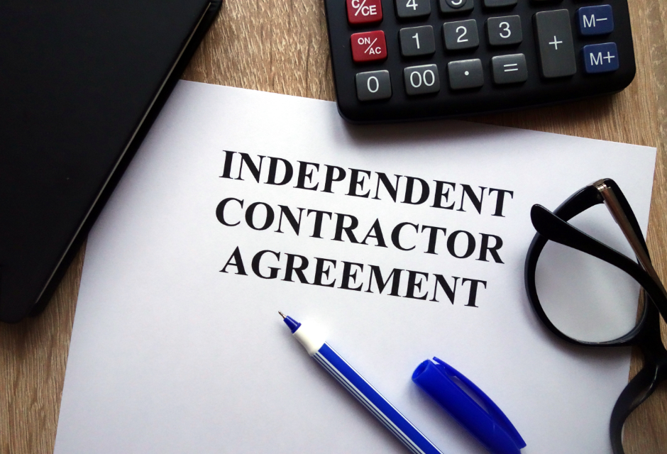 Independent Contractor vs. Employee: Here's the Difference