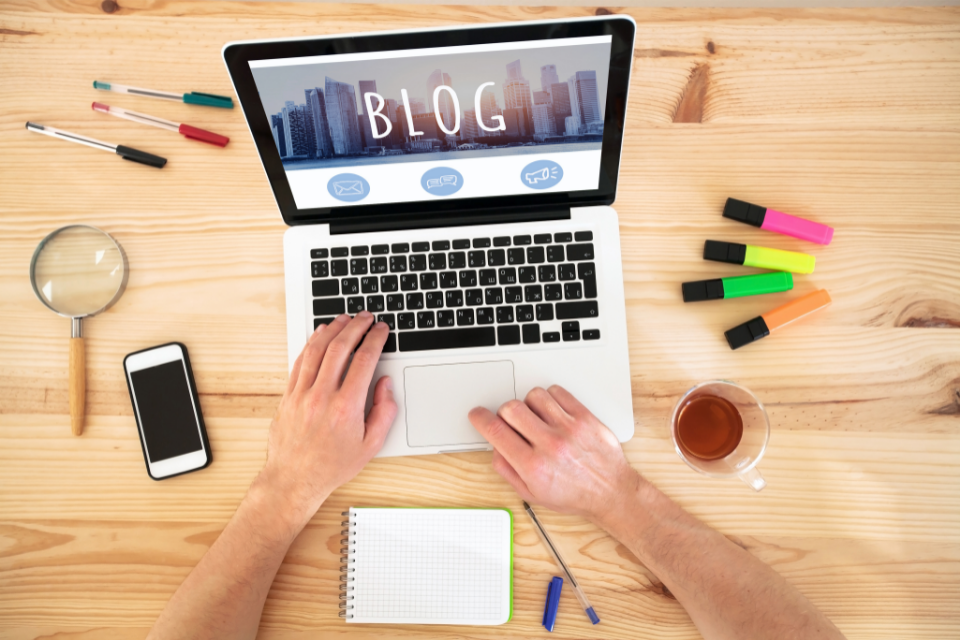 The 15 Bloggers You Must Follow If You’re Just Starting Your Business