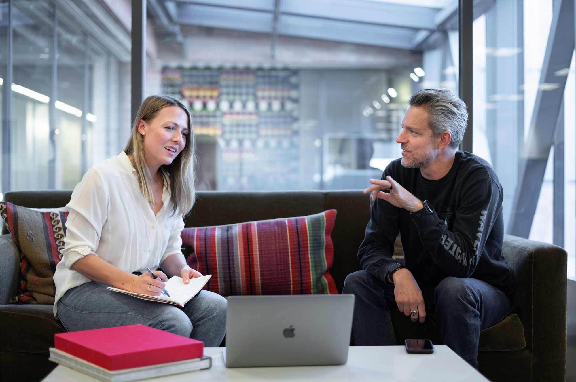 How Can Businesses Create a Balanced Multi-Channel Sales Strategy