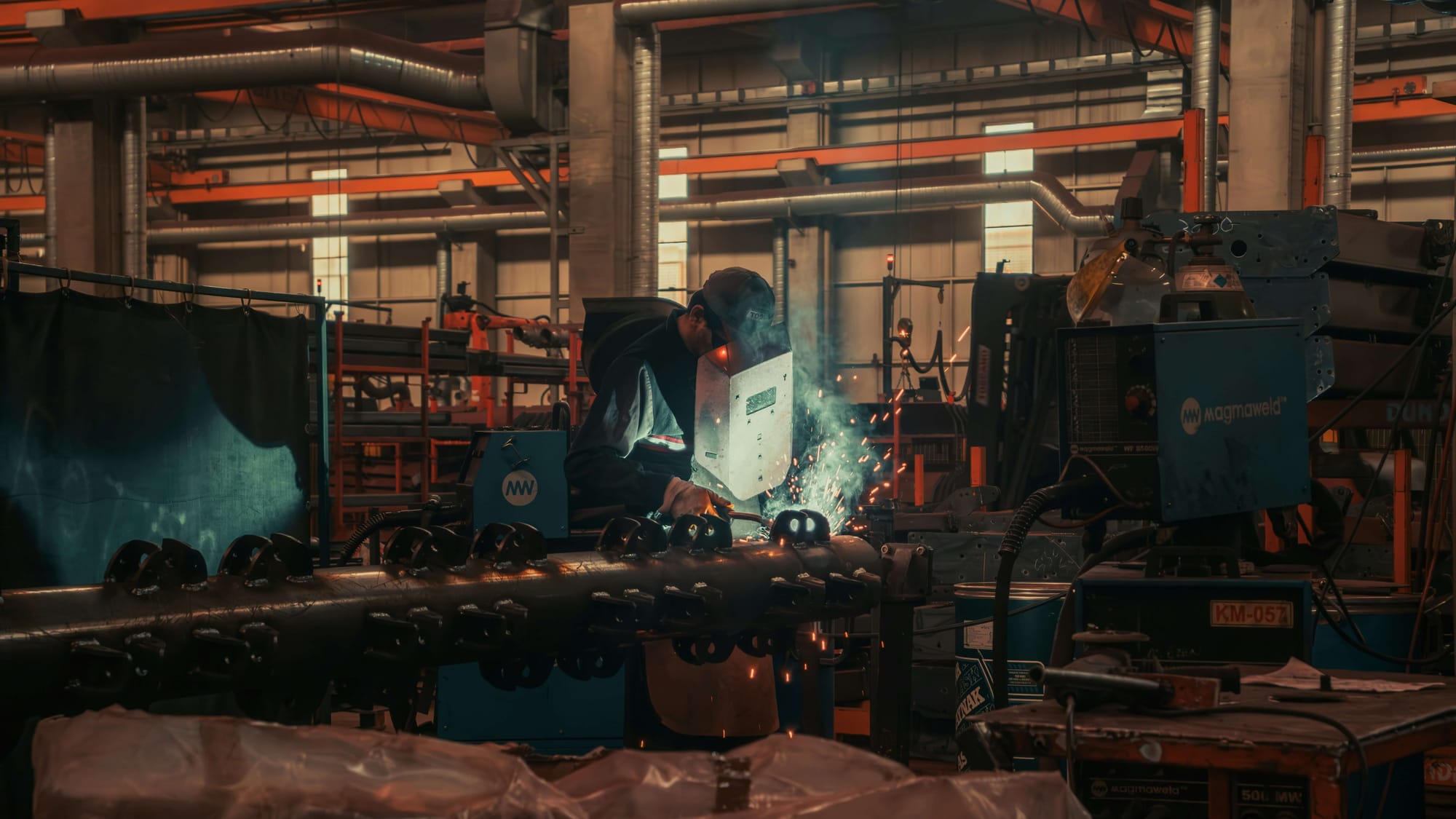 12 Proven Applications of Manufacturing Analytics to Boost Efficiency