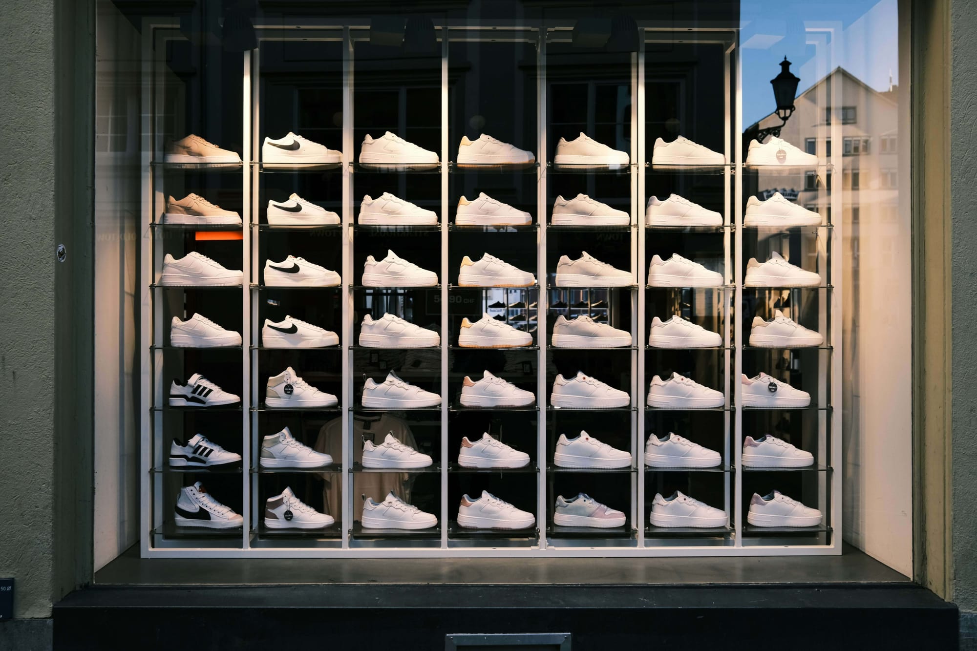 Overcoming Inventory Management Challenges With Proven Strategies