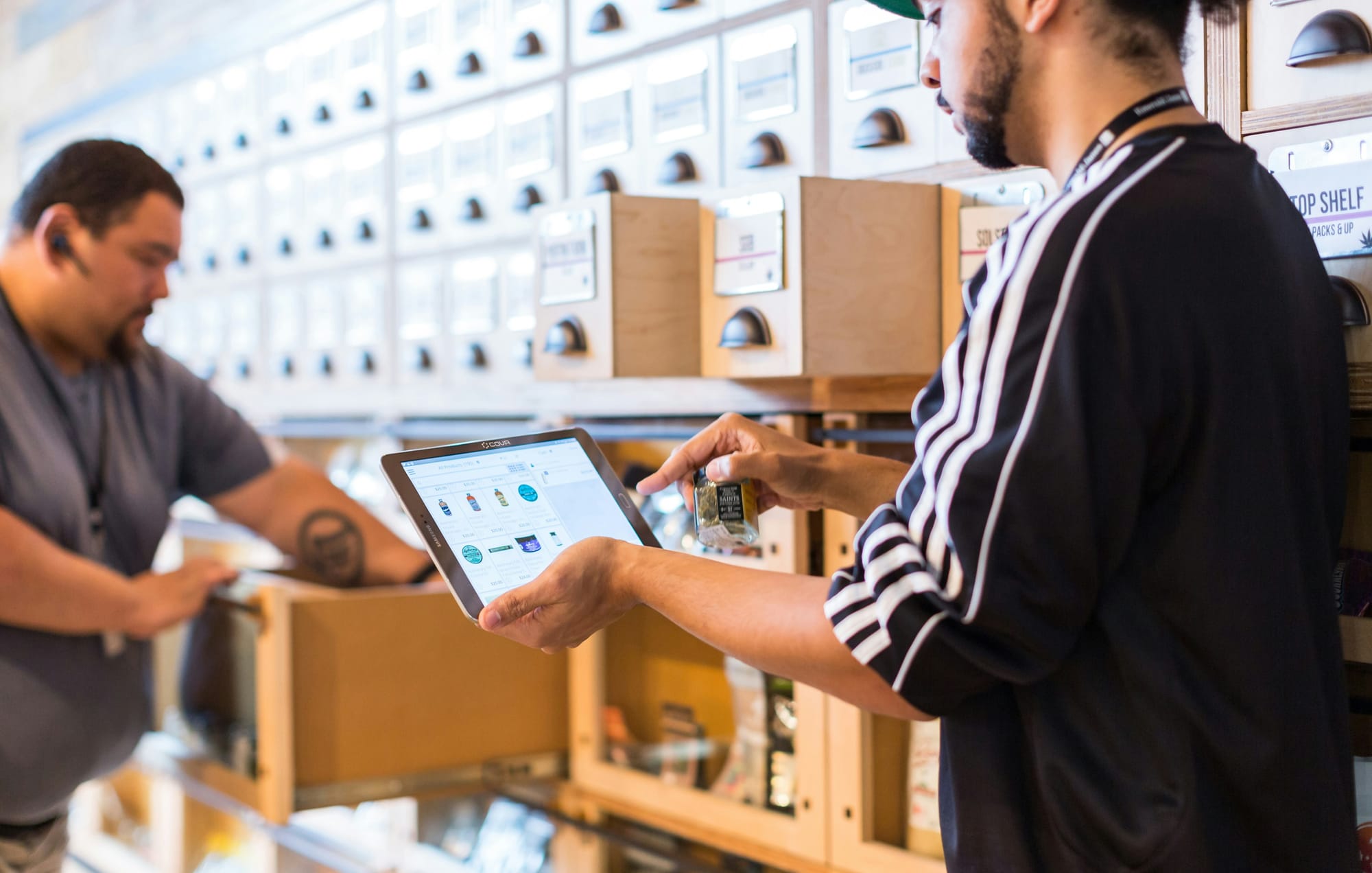 What Is Multichannel Inventory Management? A Complete Guide