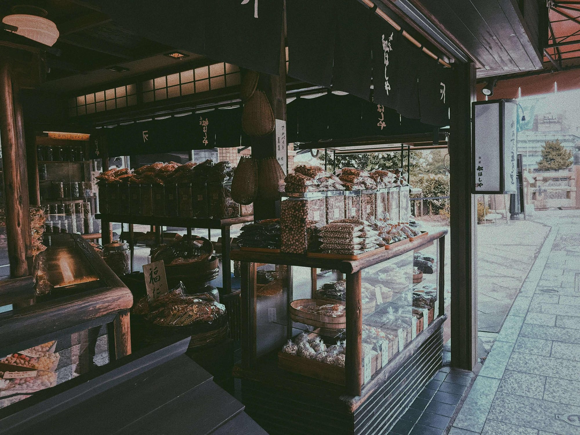 All You Need to Know About Moving Average Costs (MAC)