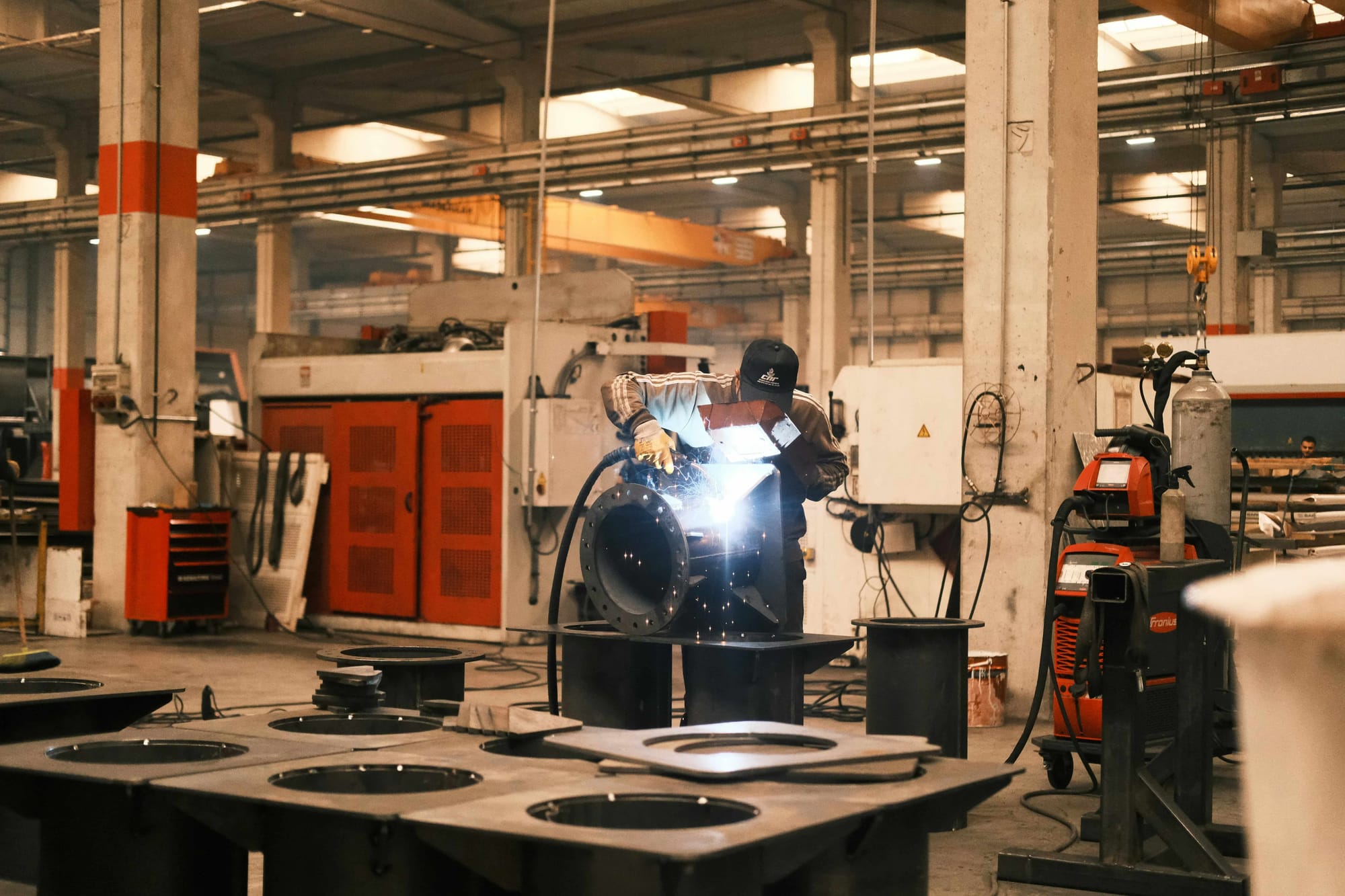 20 Strategies for Improving Manufacturing Scheduling